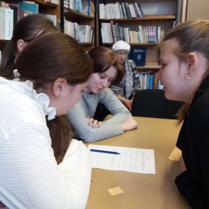  Интеллектуально-игровая программу «Я знаю все…»