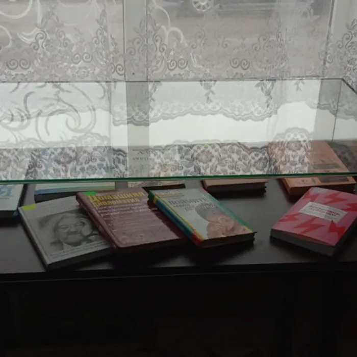 Выставка "Мир женщины"