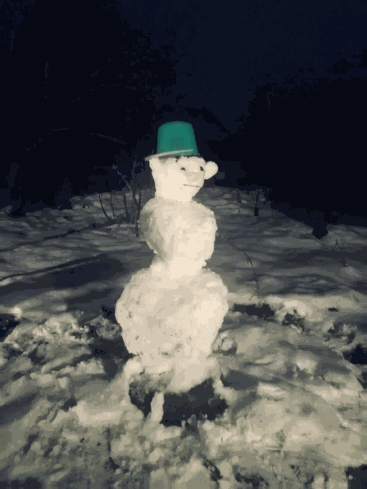 Ушастенький снеговичок от Дарьи Ивановой